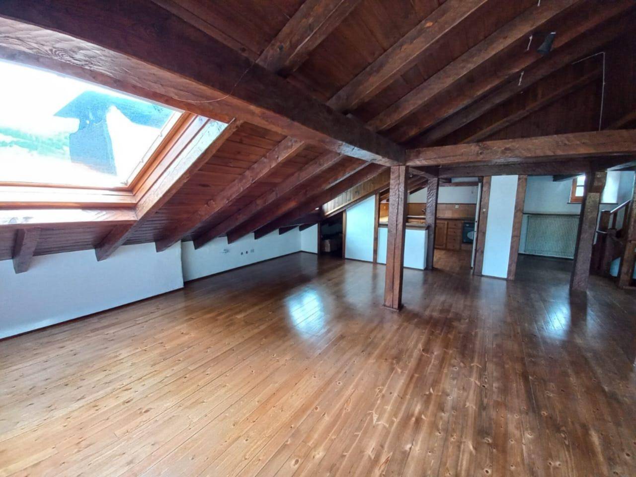 4-bedroom duplex for rent in Ordino · 14 of 18
