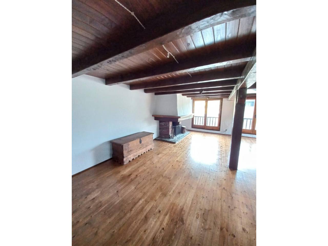 4-bedroom duplex for rent in Ordino · 10 of 18