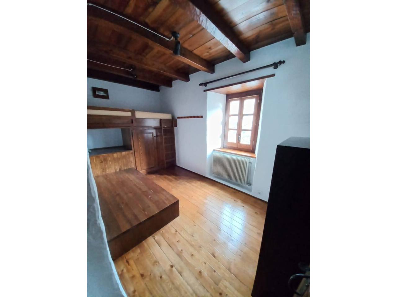 4-bedroom duplex for rent in Ordino · 4 of 18