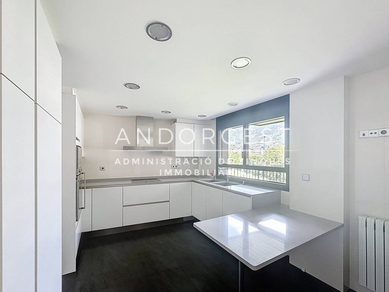 3-bedroom flat for sale in Encamp · 29 of 60