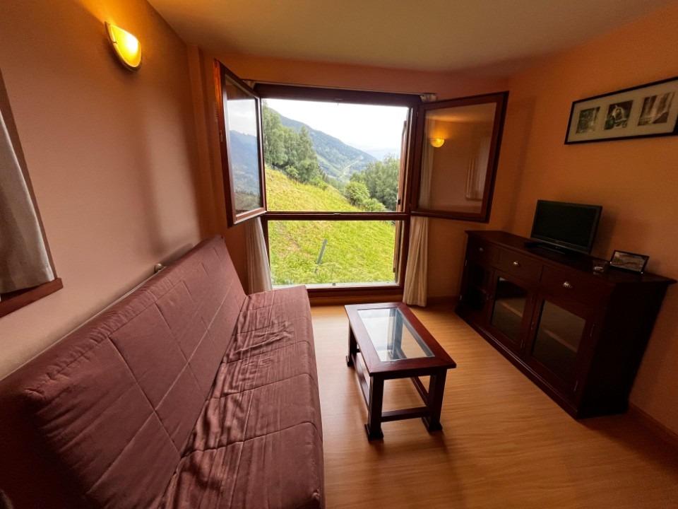 1-bedroom flat for sale in El Tarter, Canillo · 3 of 60