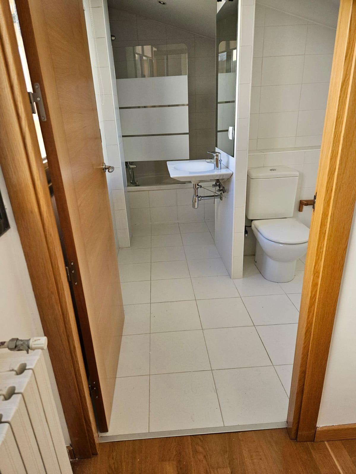 Piso de 3 habitaciones en venta en La Massana · 11 de 60