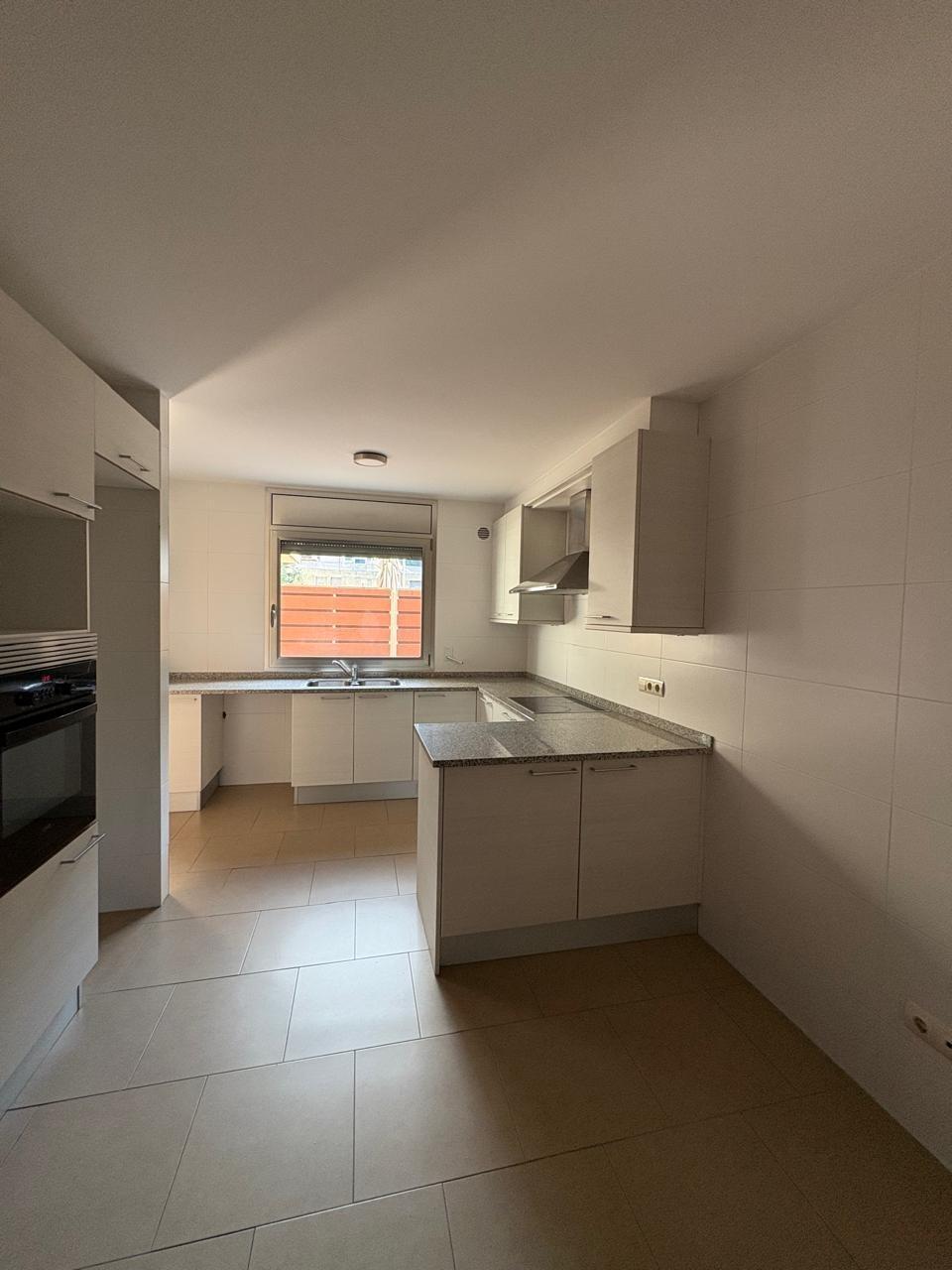 3-bedroom flat for sale in Escaldes-Engordany · 13 of 25