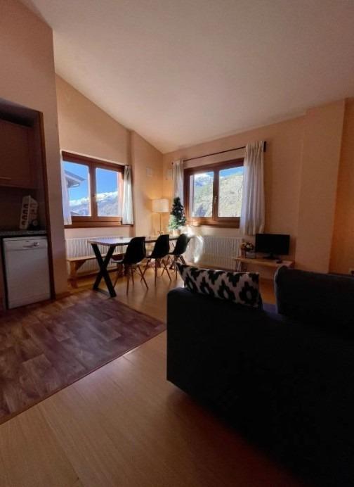 Pis de 2 habitacions en venda a Canillo · 5 de 8