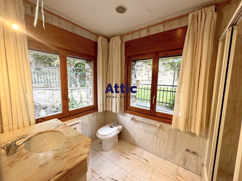 4-bedroom townhouse for sale in Escaldes-Engordany · 10 of 60