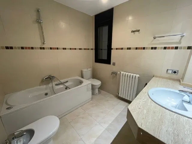 3-bedroom flat for rent in La Massana · 26 of 38