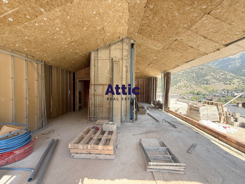 3-bedroom penthouse for sale in Ordino · 10 of 26