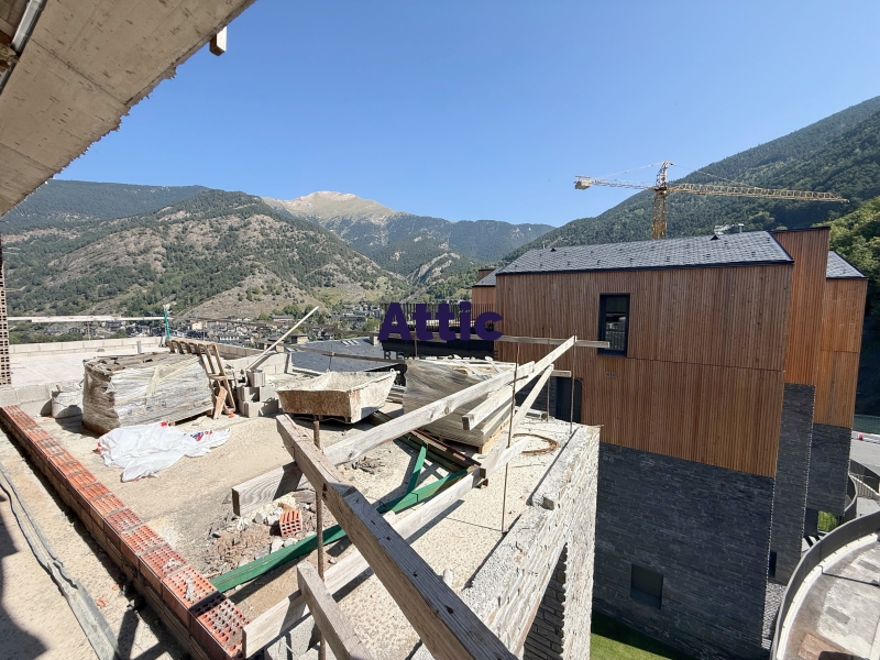 3-bedroom penthouse for sale in Ordino · 26 of 26