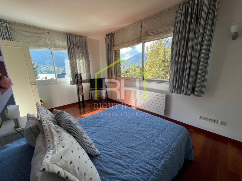 5-bedroom chalet for sale in Escaldes-Engordany · 14 of 36