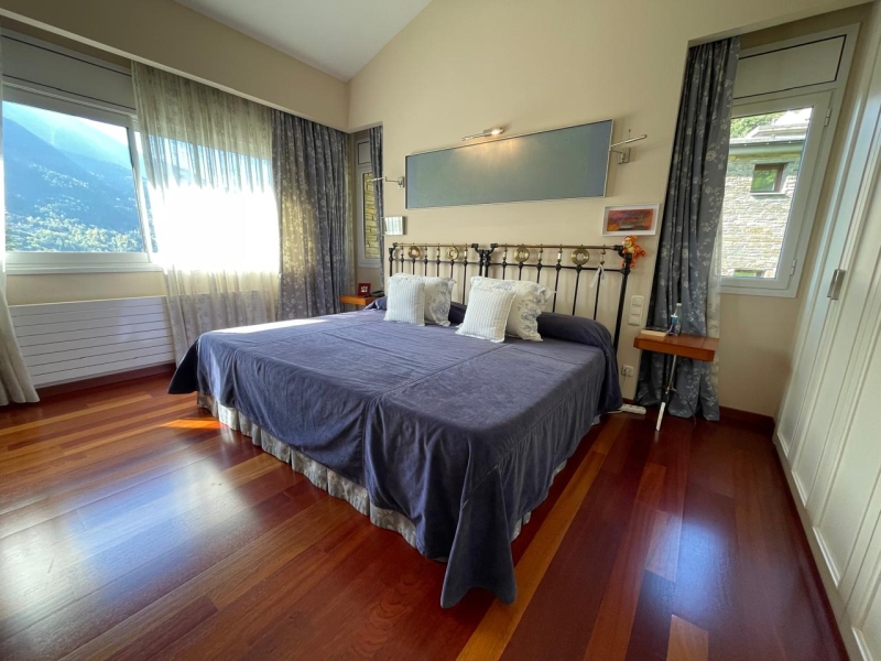 5-bedroom chalet for sale in Escaldes-Engordany · 26 of 36
