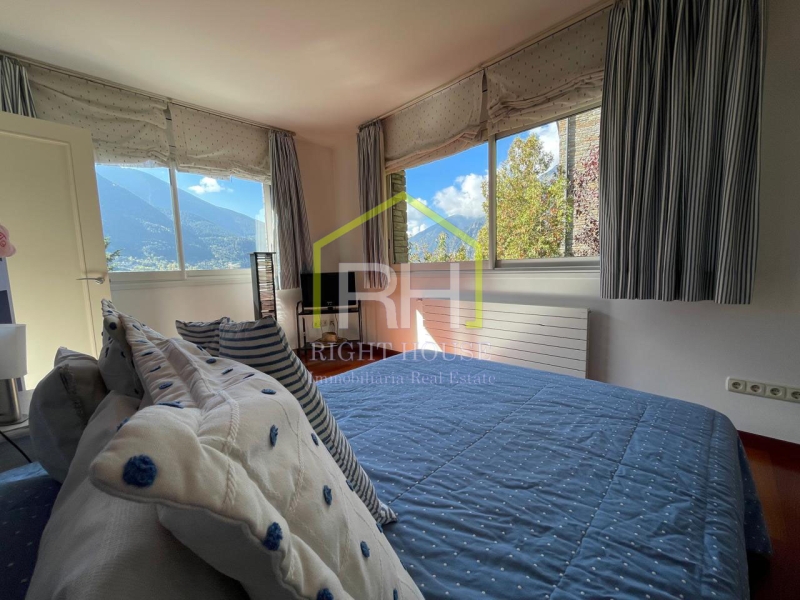 5-bedroom chalet for sale in Escaldes-Engordany · 15 of 36
