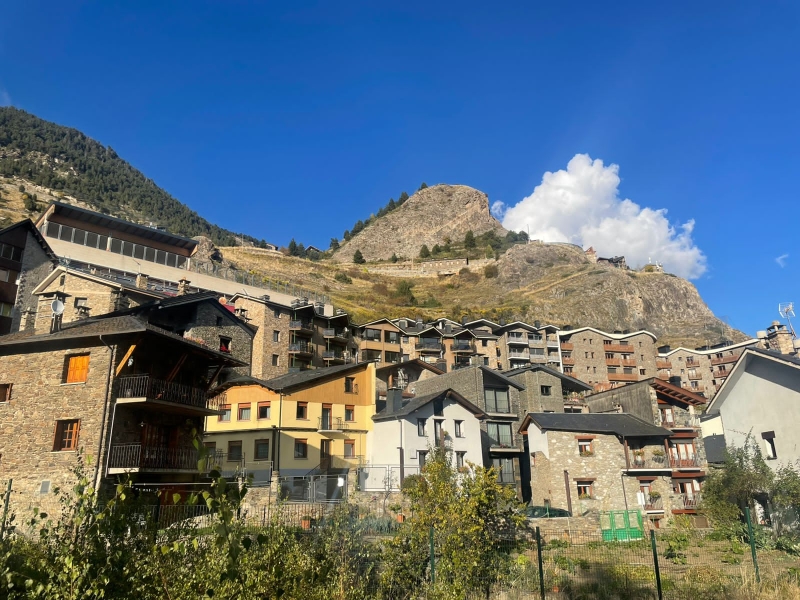 3-bedroom penthouse for rent in Canillo · 10 of 26