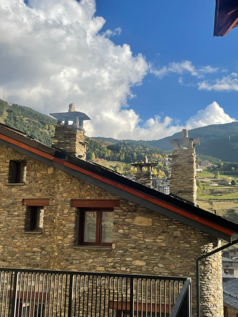 3-bedroom penthouse for rent in Canillo · 15 of 26