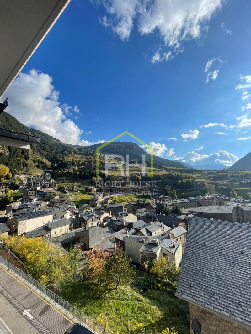 3-bedroom penthouse for rent in Canillo · 22 of 26
