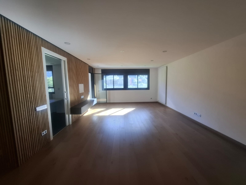 3-bedroom flat for sale in Encamp · 3 of 60