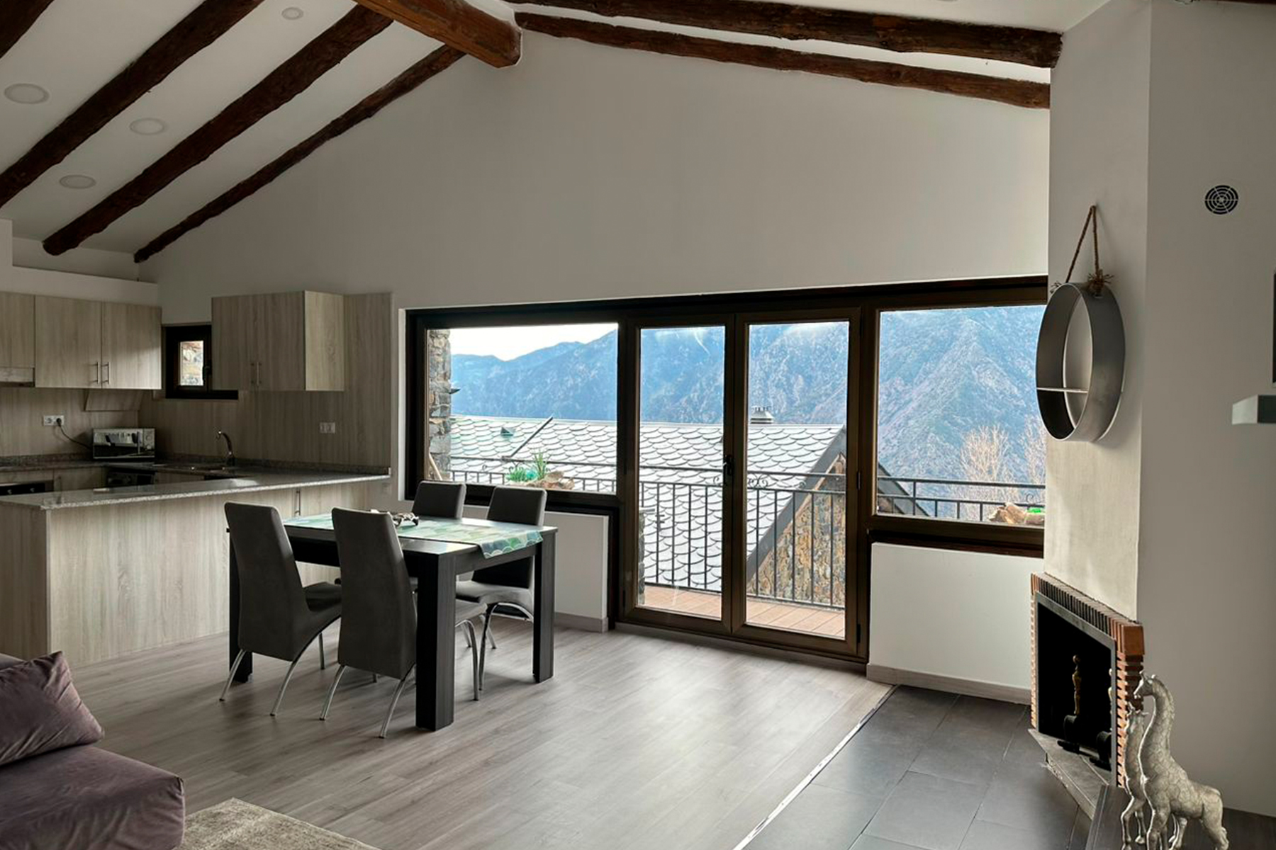 3-bedroom flat for rent in Escaldes-Engordany · 3 of 10