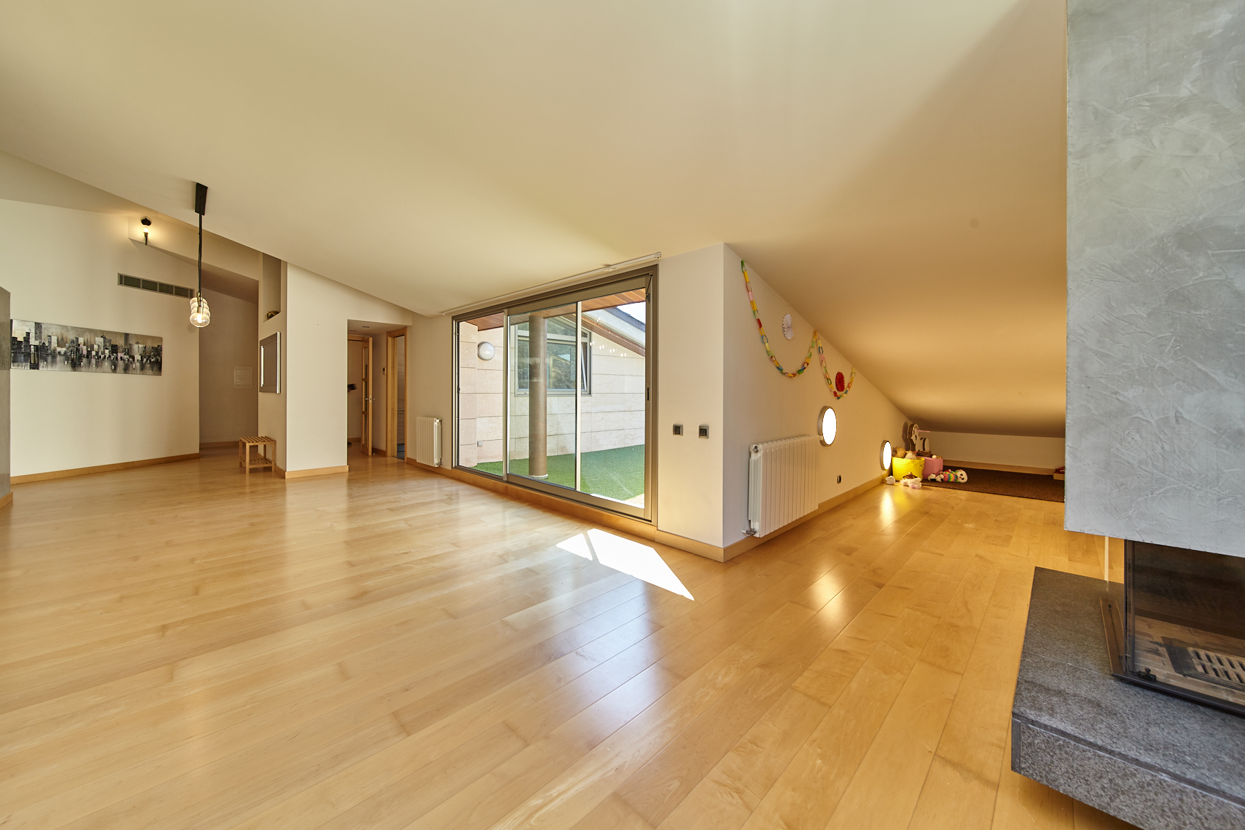 3-bedroom penthouse for rent in Escaldes-Engordany · 2 of 26