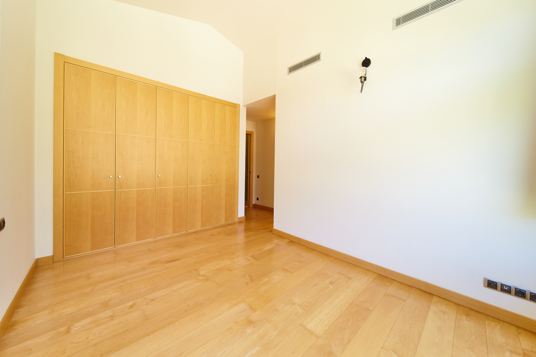 3-bedroom penthouse for rent in Escaldes-Engordany · 12 of 26
