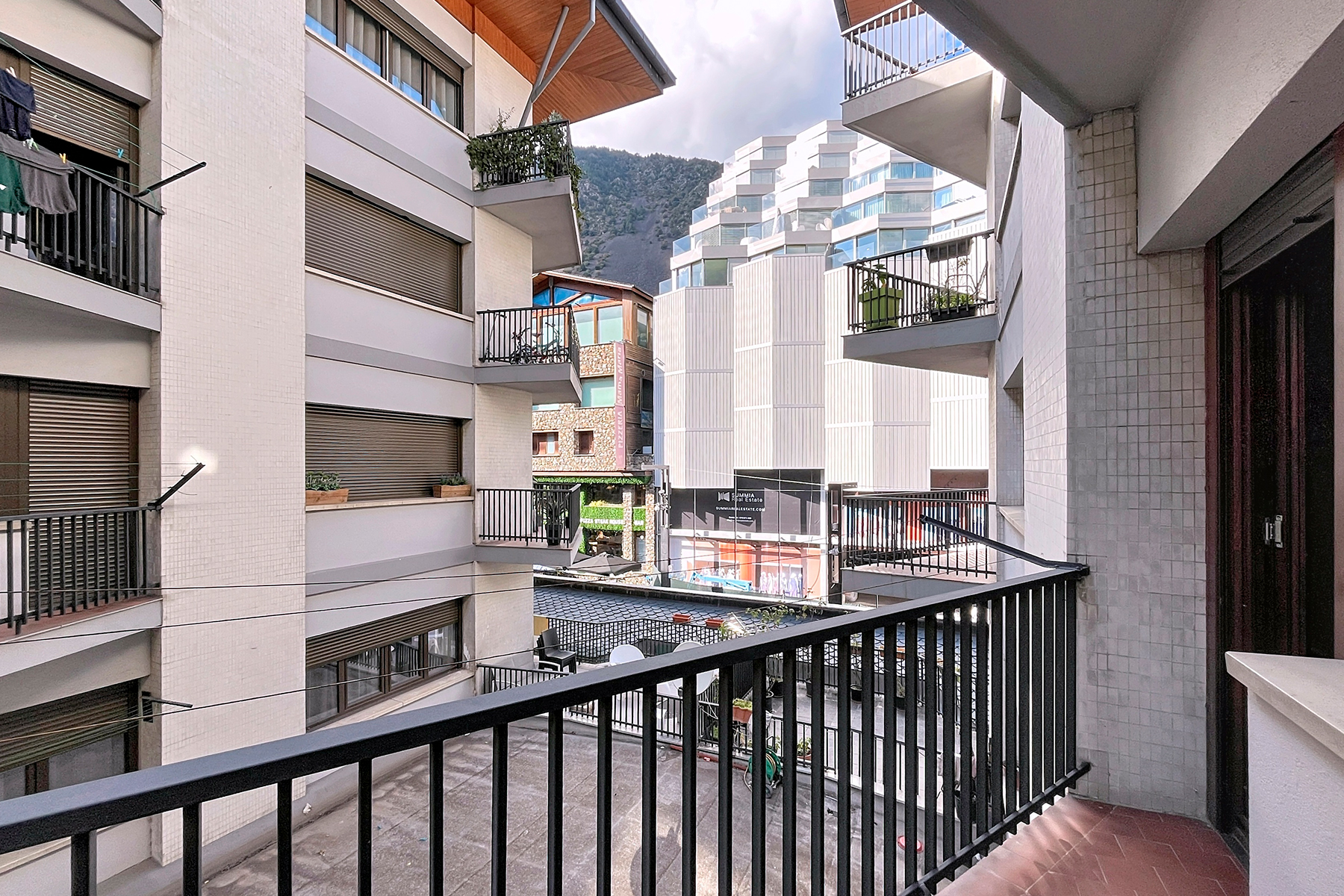 3-bedroom commercial premises for sale in Andorra la Vella · 12 of 60