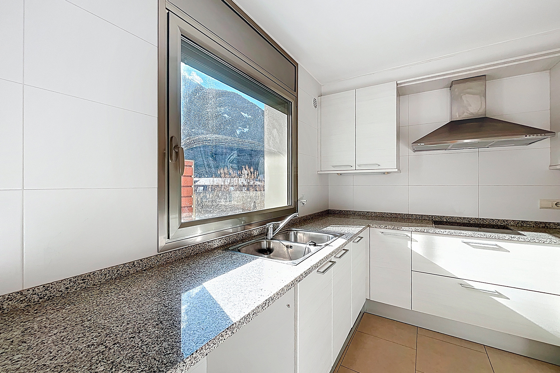 3-bedroom flat for sale in Escaldes-Engordany · 56 of 60