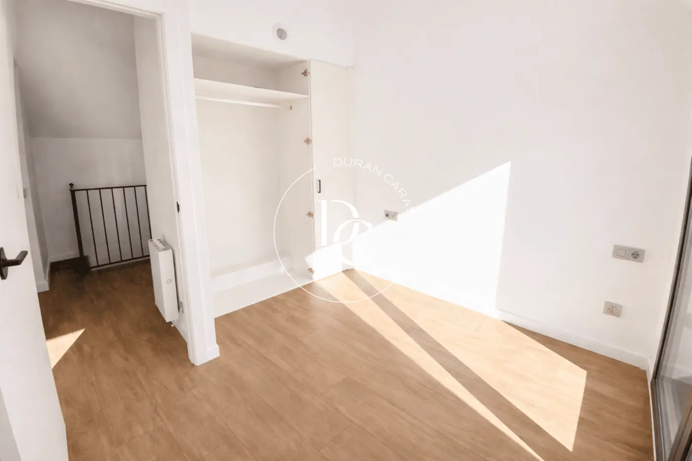 Duplex 4 chambres à vendre à Santa Coloma, Andorre-la-Vieille · 60 sur 60