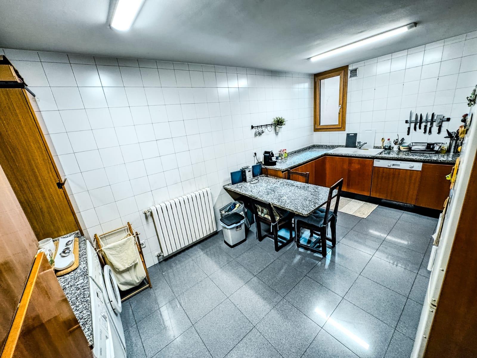 Dúplex de 3 habitaciones en venta en Ordino · 2 de 60