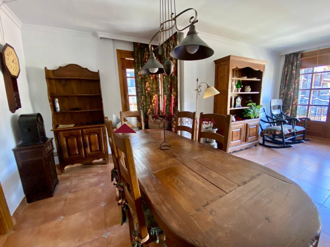 3-bedroom penthouse for rent in Sispony, La Massana · 32 of 37