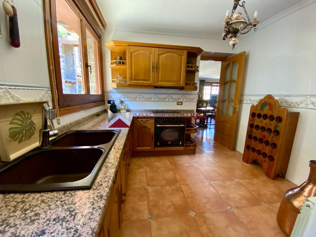 3-bedroom penthouse for rent in Sispony, La Massana · 31 of 37