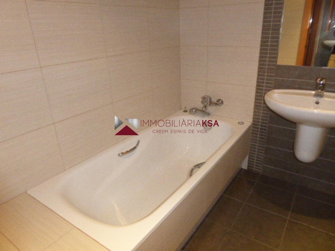 2-bedroom flat for sale in Encamp · 10 of 10