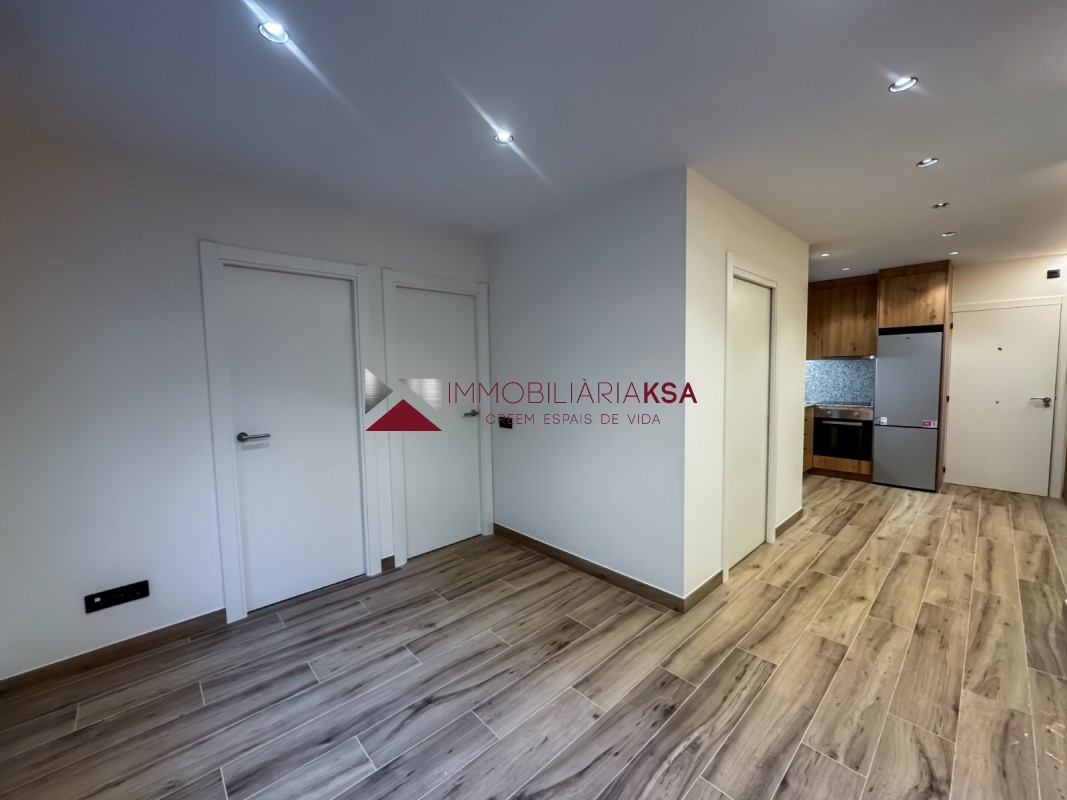2-bedroom flat for sale in Encamp · 46 of 55