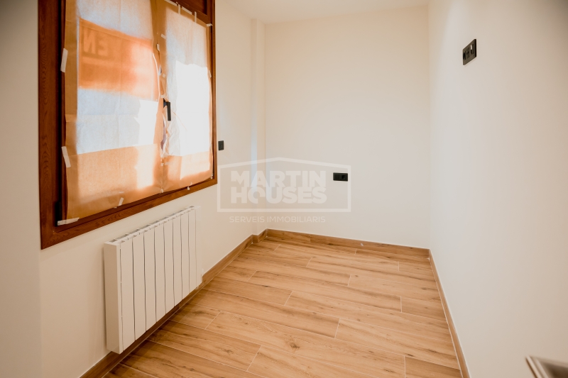2-bedroom flat for sale in Encamp · 14 of 55