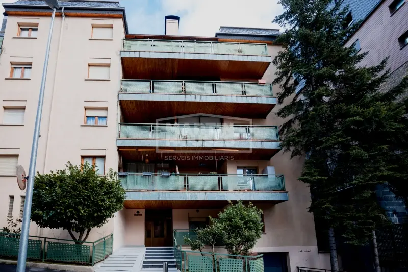 2-bedroom flat for sale in Encamp · 9 of 35