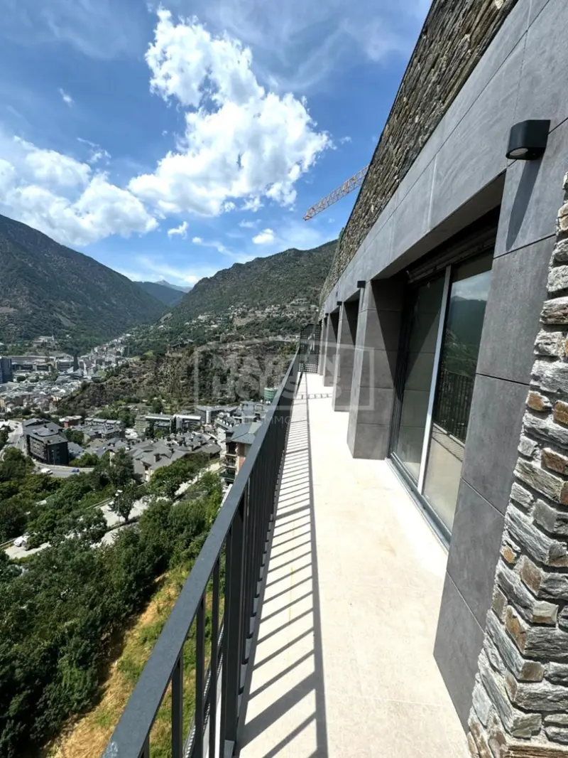 Pis de 3 habitacions en venda a Engolasters, Escaldes-Engordany · 27 de 60