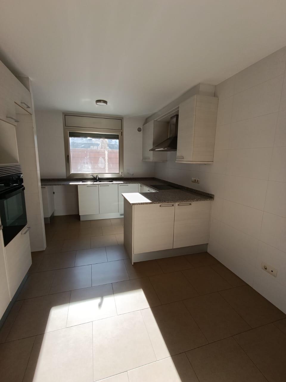 3-bedroom flat for sale in Escaldes-Engordany · 8 of 60