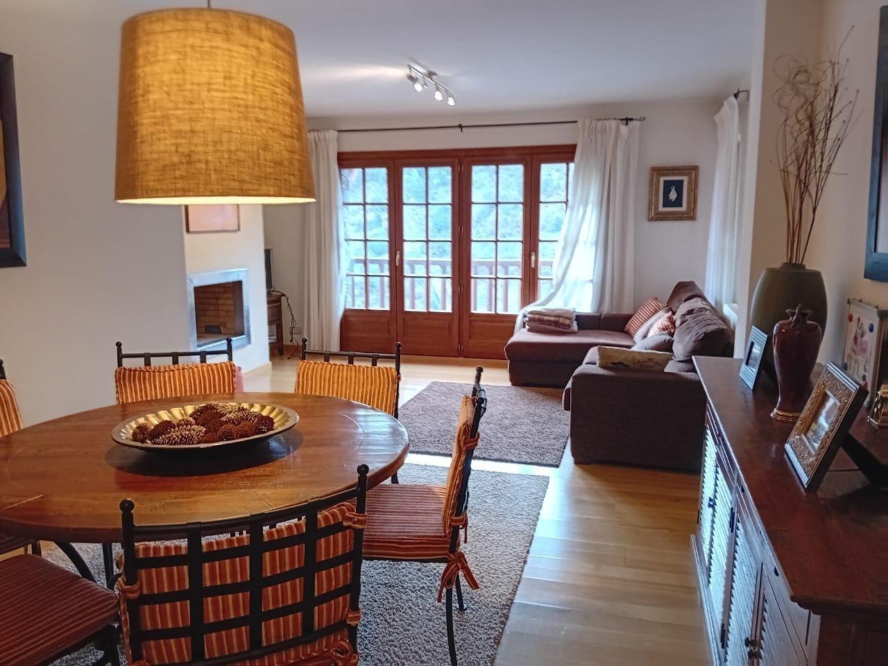 3-bedroom flat for rent in La Massana · 3 of 25