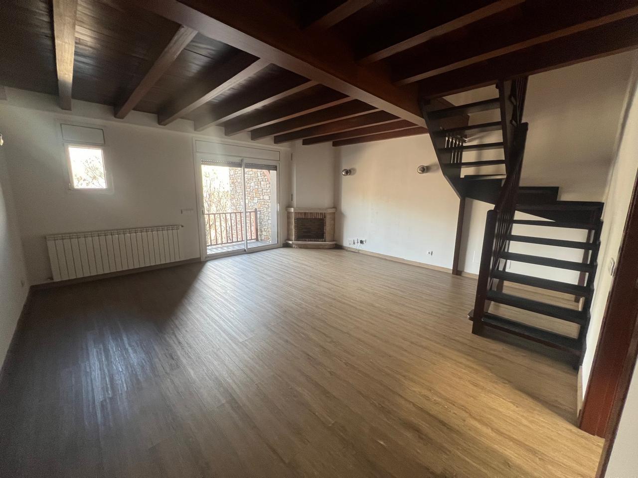 3-bedroom flat for rent in Ordino · 2 of 10