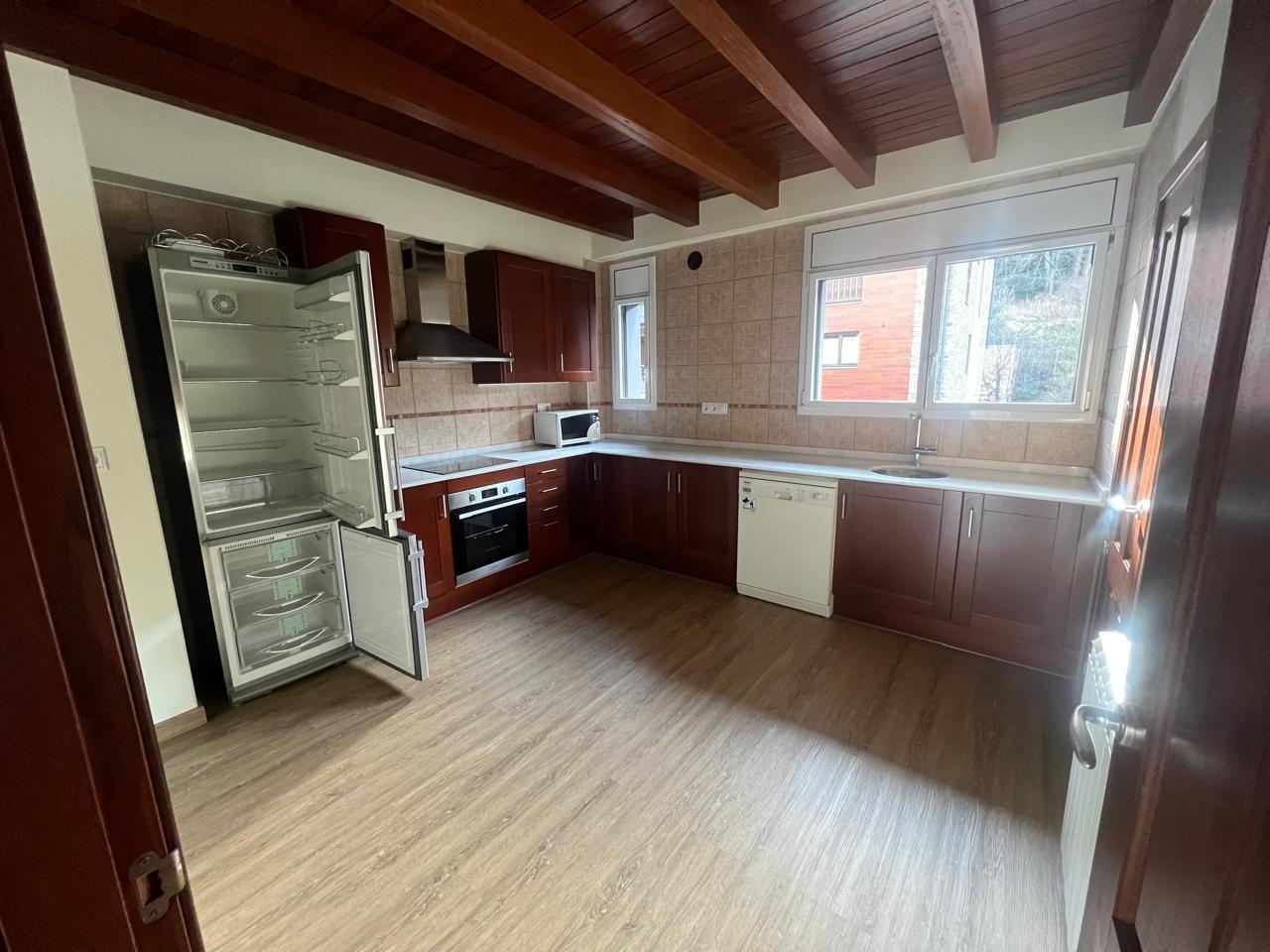 3-bedroom flat for rent in Ordino · 3 of 10